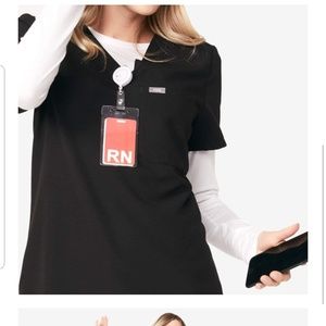 FIGS!!! Womenscrub set in black large